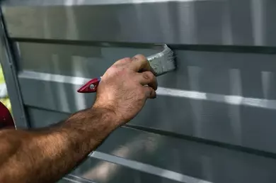 painting garage door