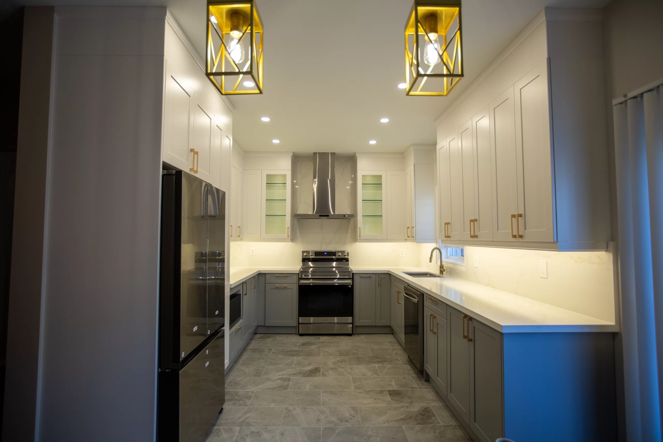 Before and after kitchen remodel Toronto – open-concept transformation