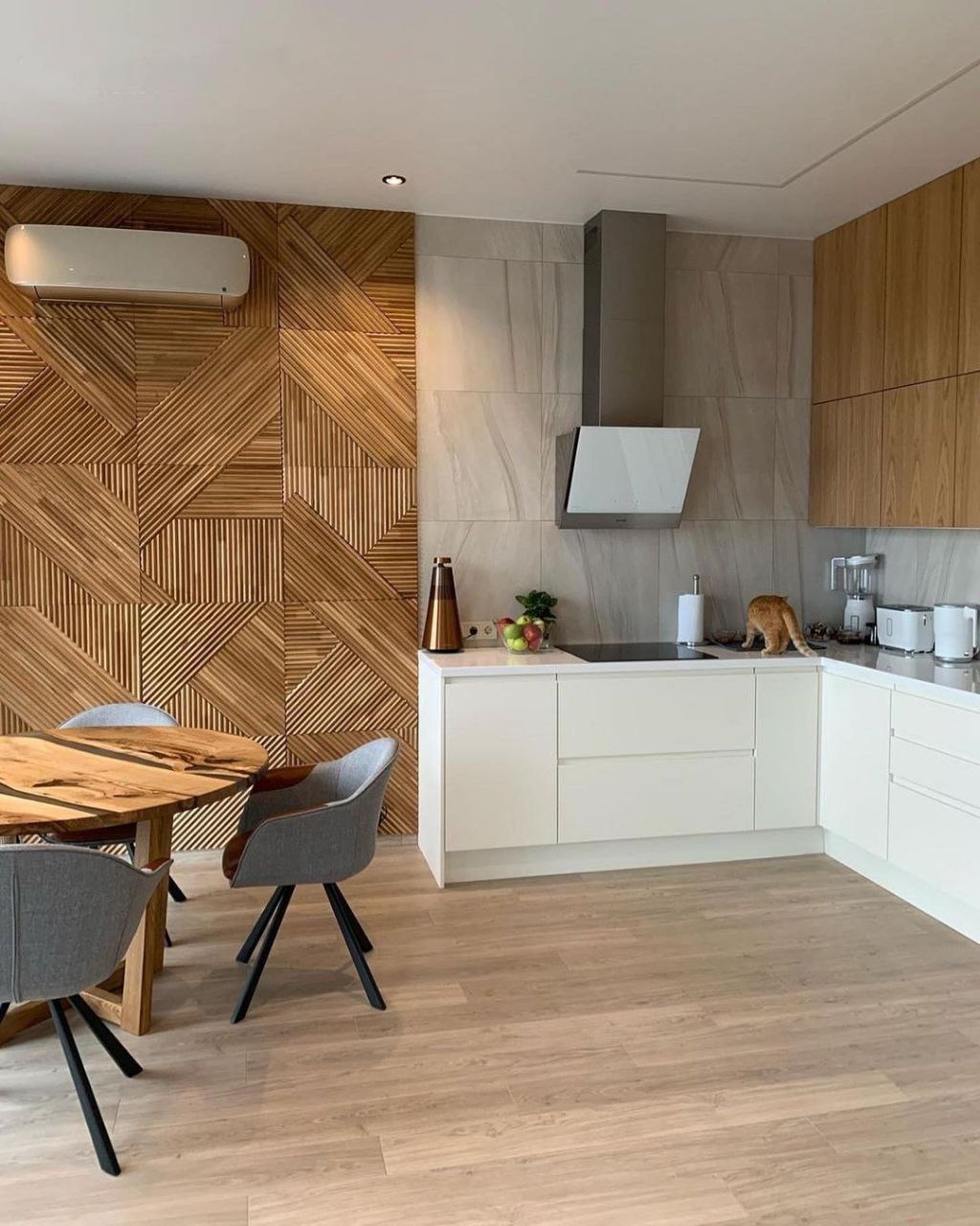 Toronto kitchen flooring installation – hardwood and tile options Pickering