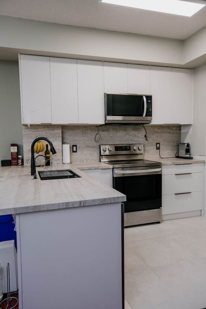 L shape kitchen layout in downtown Toronto condo renovation